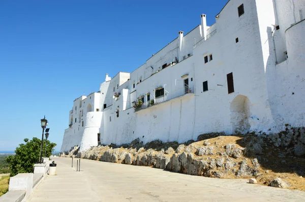 Ostuni a cidade branca, Apúlia, Itália — Fotografia de Stock