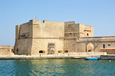 V. Charles kale Monopoli şehir, Apulia, İtalya