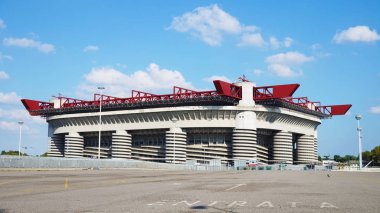 Milan, İtalya - 13 Eylül 2017: Stadio Giuseppe Meazza yaygın San Siro bilinen bir futbol stadyumu San Siro Ritz Milan, İtalya, ev A.C. Milan ve Inter Milan olan biri