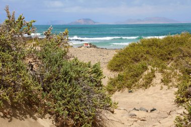 Vahşi Beach'te Caleta de Famara, Lanzarote Adası, İspanya