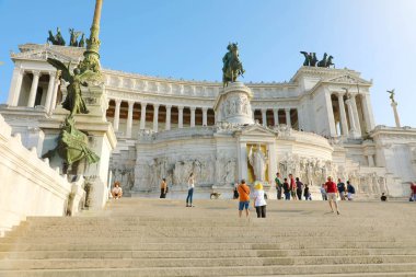 Roma, İtalya - 16 Eylül 2019: İtalya 'daki Vittorio Emanuele Ii Anıtı' nda Anavatan Sunağı.