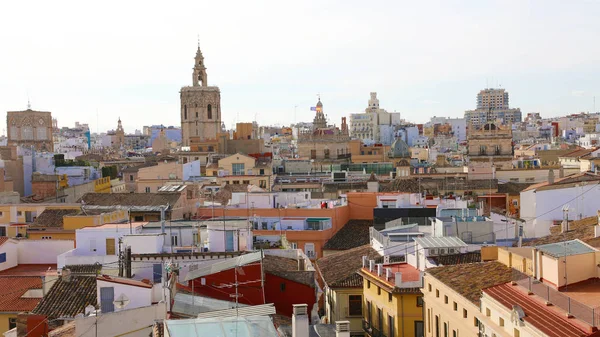 Paisaje urbano de Valencia desde Torres de Serranos, España, Europa —  Fotos de Stock