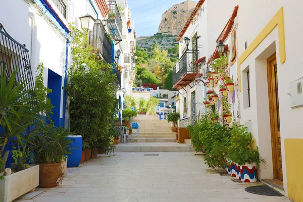 Bairro Santa Cruz em Alicante, Costa Blanca, Espanha — Fotografia de Stock