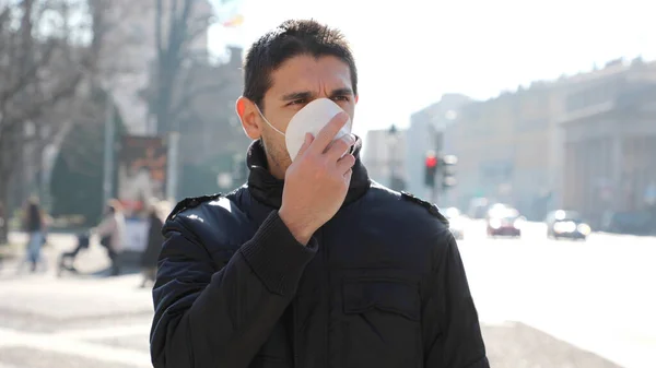 Covid Pandemic Coronavirus Man City Street Wearing Face Mask Protective — Stock Photo, Image