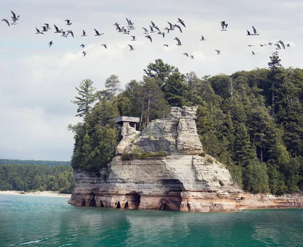 Bilden rock nationella lake shore michigan state — Stockfoto