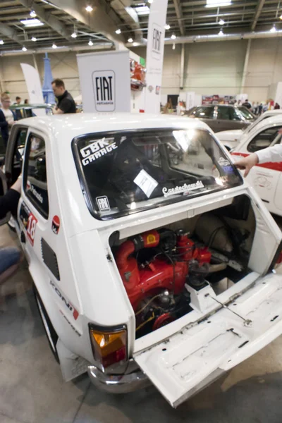 WARSAW, POLÓNIA, 13 de maio: carro Oldtimer Fiat 126 na feira Varsóvia Auto Nostalgy em 13 de maio de 2017 em Varsóvia, Polônia . — Fotografia de Stock