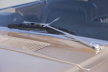 Varşova, Polonya, Mayıs 13: Oldtimer Ford Mustang 302 tarihinde Varşova otomatik 13 Mayıs 2017 adil Nostalji, Varşova, Polonya.