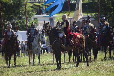 Kanatlı Hussars - askeri piknik üzerinde savaş inscenisation