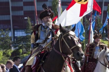 Kanatlı Hussars - askeri piknik üzerinde savaş inscenisation