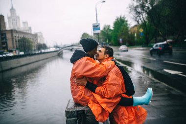 Bir yağmurlu bir gün