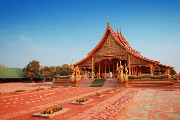 Temple Sirindhorn wararam — Stock Photo, Image