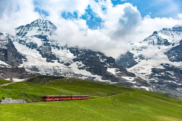 スイスの風景山 — ストック写真