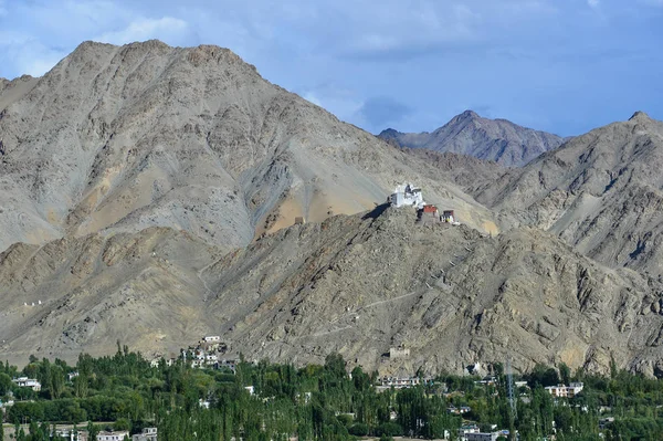 manzara Dağı, Kuzey Hindistan
