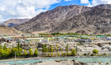 dağ manzarası, Kuzey Hindistan