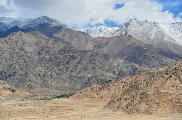160+ Ladakh India Nubra Valley Stone Stock Photos, Pictures & Royalty-Free  Images - iStock