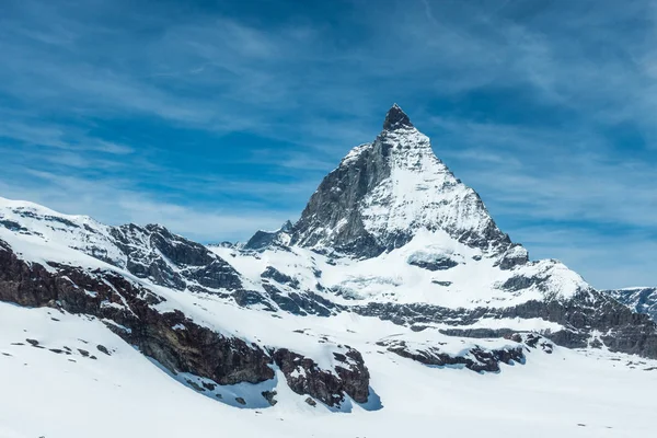 Verschneite Berglandschaft in der Schweiz — Stockfoto