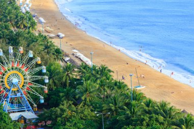 Dönme dolap Nha Trang şehir Vietnam