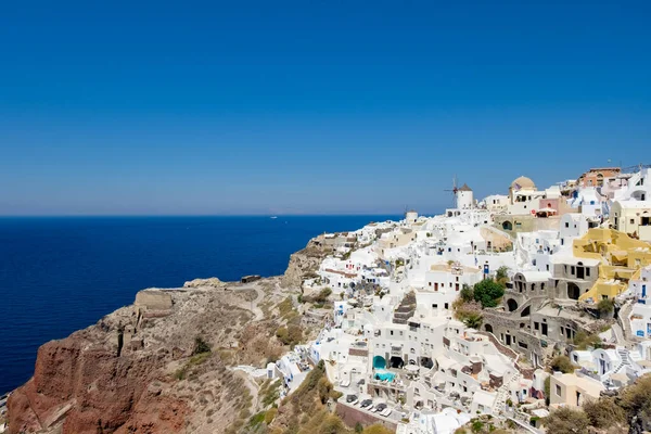 Prachtig Uitzicht Met Traditionele Witte Gebouwen Het Dorp Oia Het — Stockfoto