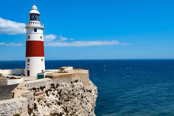 Lighthouse Trinity High Europe Point Num Dia Ensolarado Verão Céu Fotografias De Stock Royalty-Free