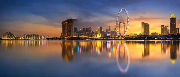 Singapore Skyline. Singapore's zakenwijk — Stockfoto