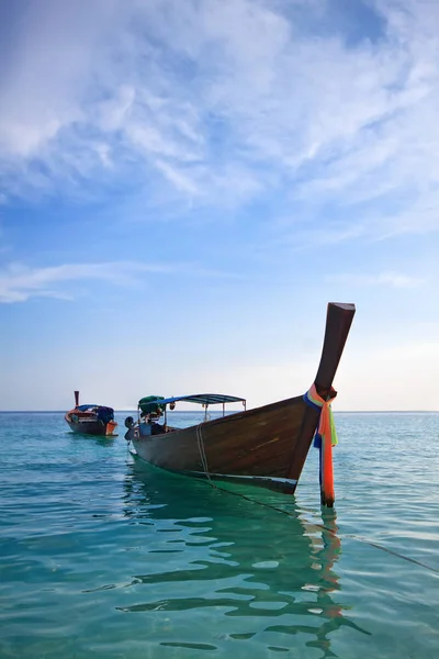 Barca nell 'isola di Libe — Foto Stock