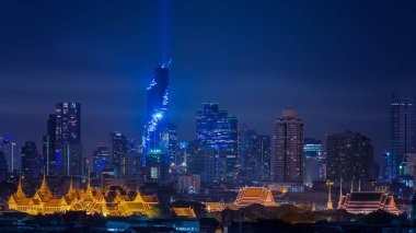 Lightshow yükselen Mahanakhon bangkok