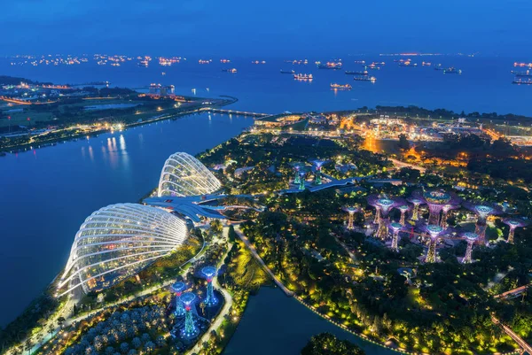 Landscape of Singapore harbor — Stock Photo, Image
