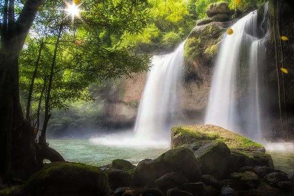 Huaw Suwat waterfall 