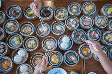 Dim sum kahvaltı yemek partisi