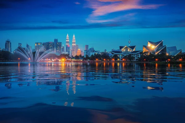 Stadsgezicht Van Park Stad Van Kuala Lumpur Met Twin Tower — Stockfoto