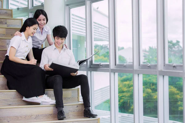 Group Asian Student Thai University Sit Relax Library Immage Can — Stockfoto