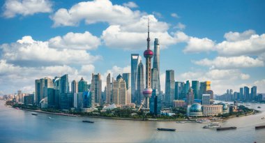 Shanghai kentinin siluetinin panoraması