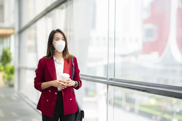 Asian Girl Use Protection Mask Prevent Corona Viruus Covic Bangkok — Stock Photo, Image