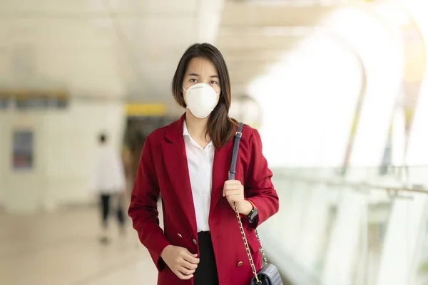 Asian Girl Use Protection Mask Prevent Corona Viruus Covic Office — Stock Photo, Image