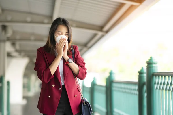 Asian Girl Use Protection Mask Prevent Corona Viruus Covic Train — Stock Photo, Image