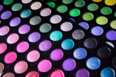 Göz farı makyaj paleti