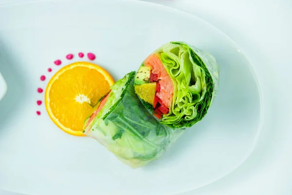 füme somon roll