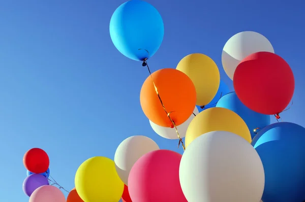 Různobarevné balónky — Stock fotografie