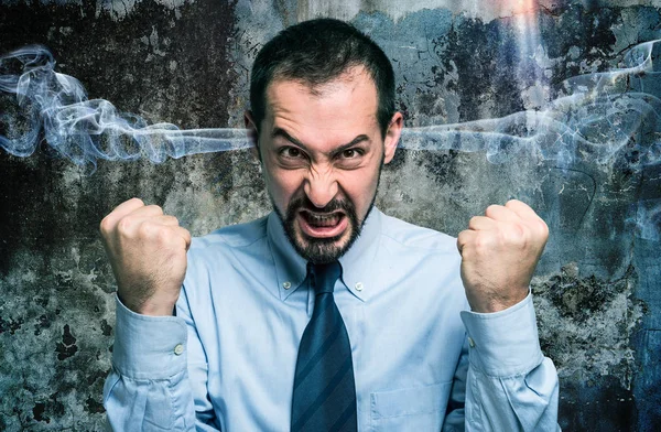 Retrato del hombre de negocios furioso — Foto de Stock