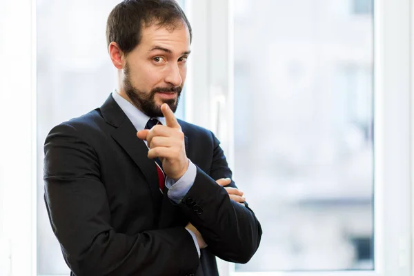 Zakenman wijzend op u — Stockfoto