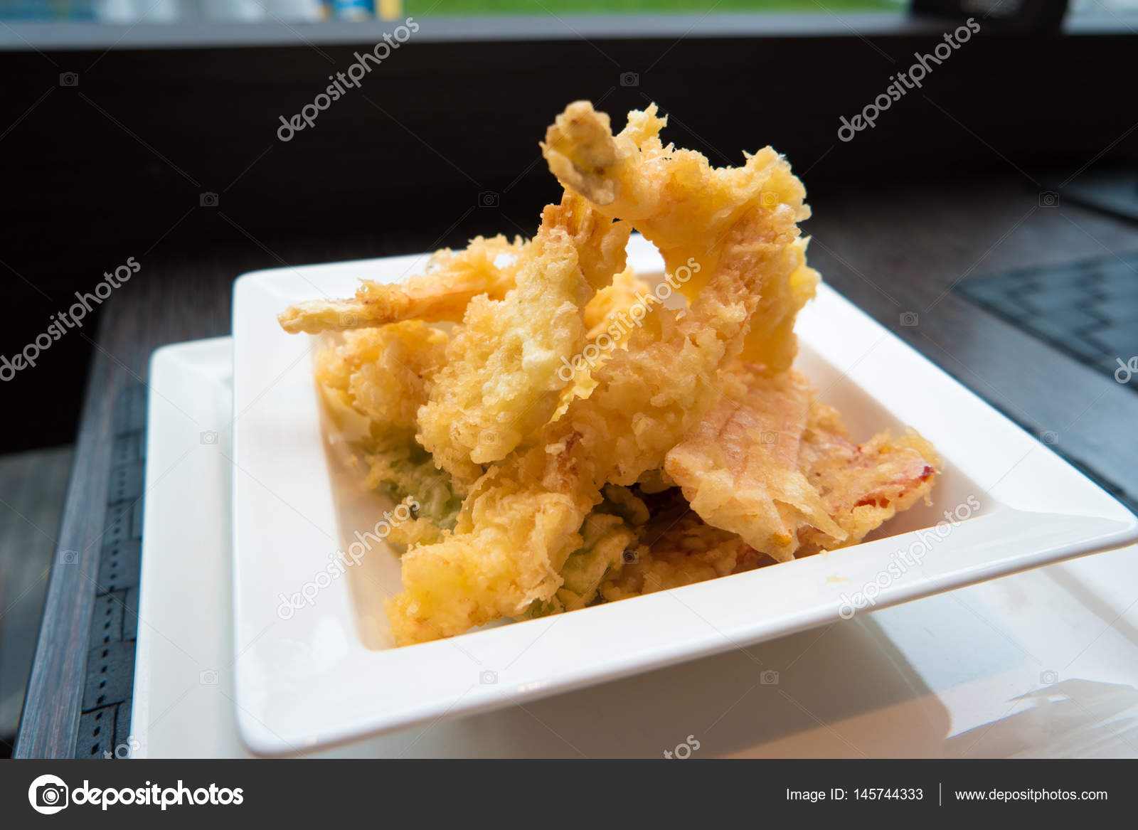 Deep fried japanese tempura Shrimps — Stock Photo © minervastock #145744333