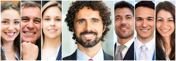 Grupp av människor ansikten — Stockfoto