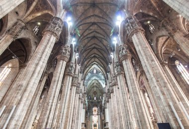 Milan katedral iç