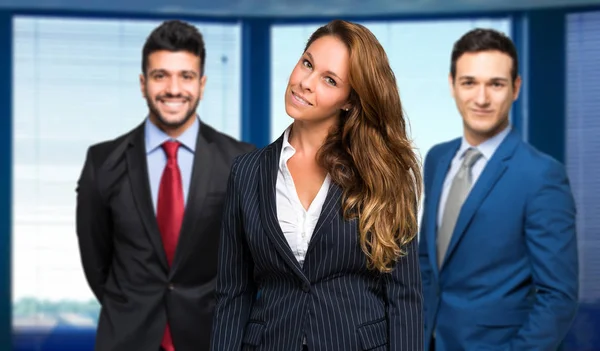 Equipe de negócios no escritório — Fotografia de Stock