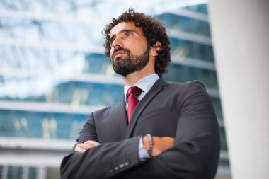 yakışıklı işadamı portresi