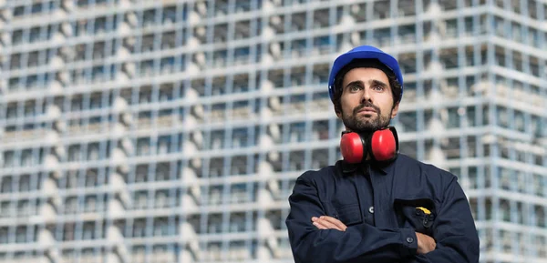 Trabajador en obra — Foto de Stock