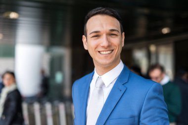 Mutlu iş adamının portresi 