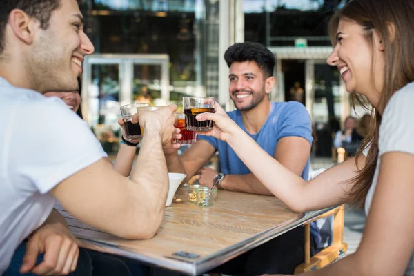 Friends having drink together — Stock Photo, Image