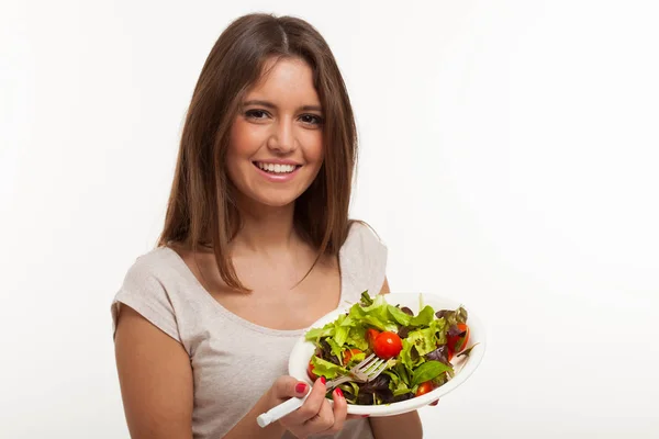 Jonge Vrouw Eet Een Gezonde Salade — Stockfoto