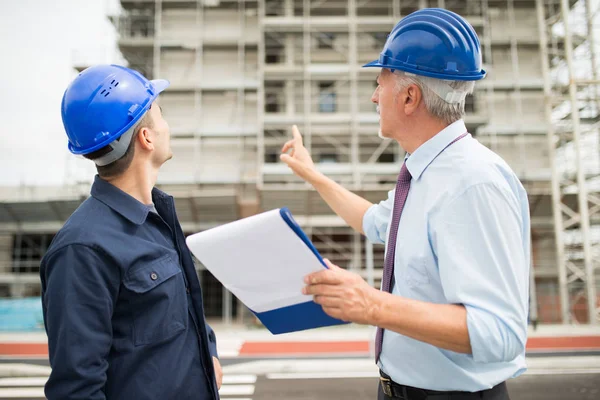 Architect Uit Leggen Wat Werk Doen Site Manager — Stockfoto